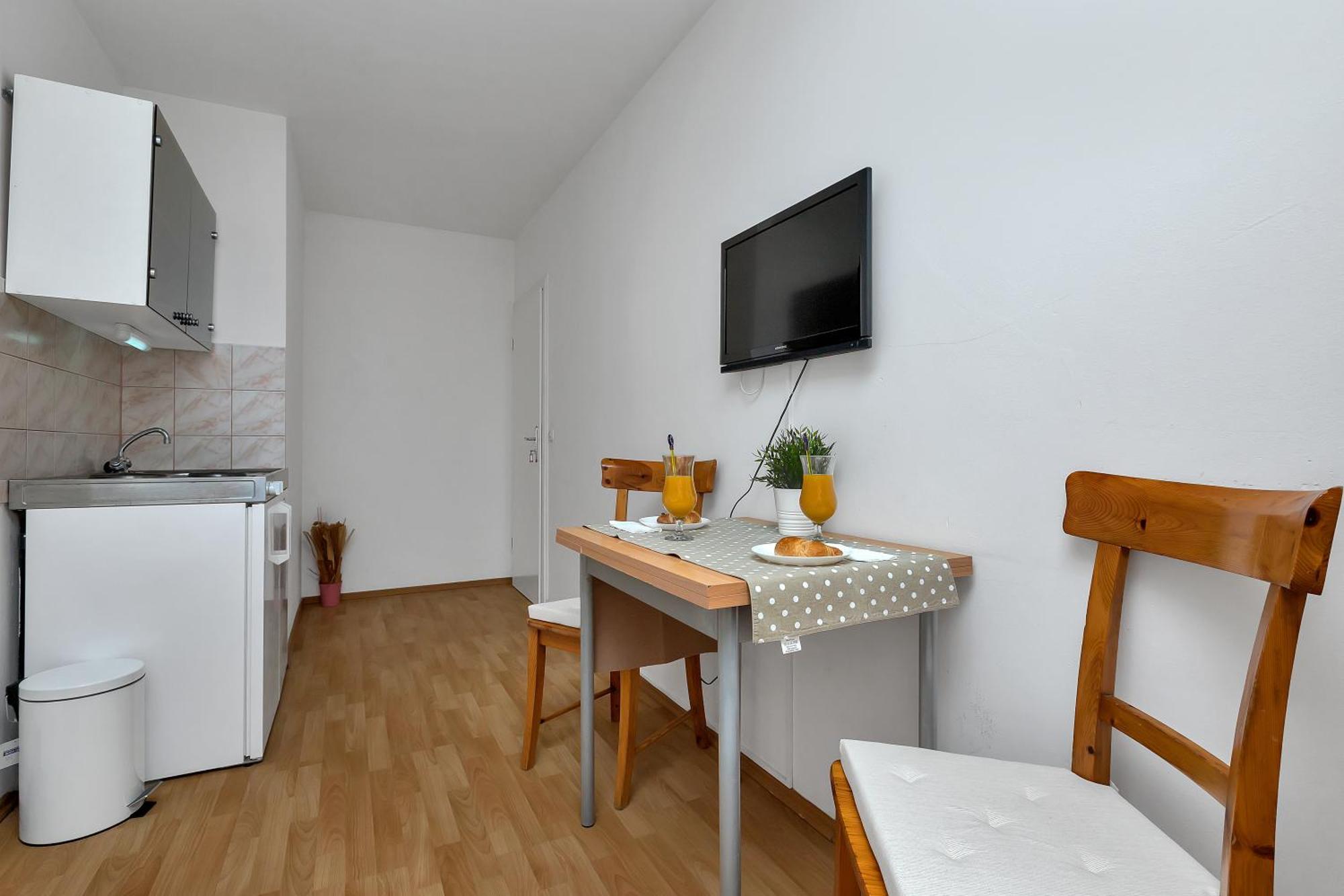 Apartments Marija Makarska Exteriör bild