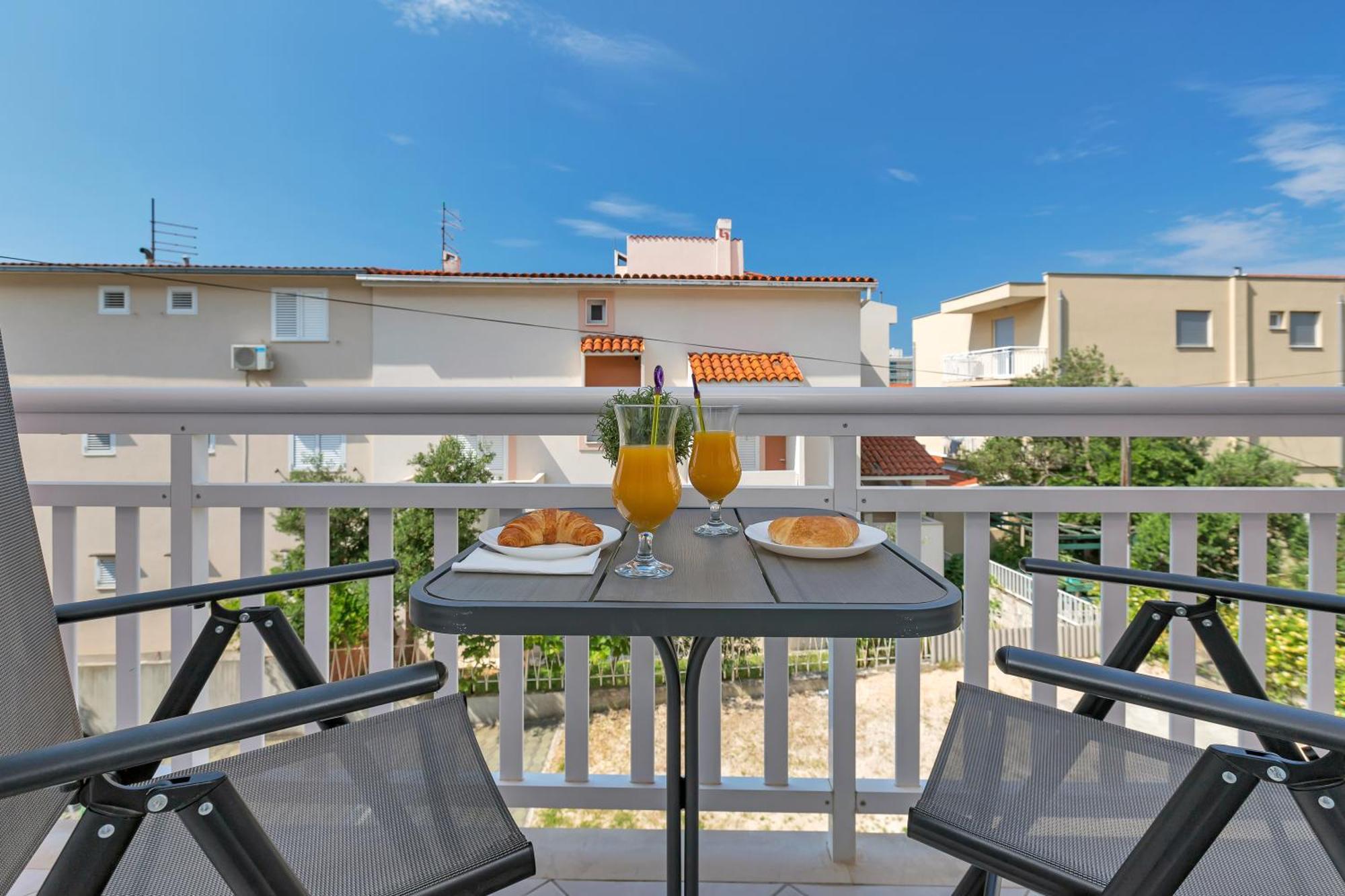 Apartments Marija Makarska Exteriör bild