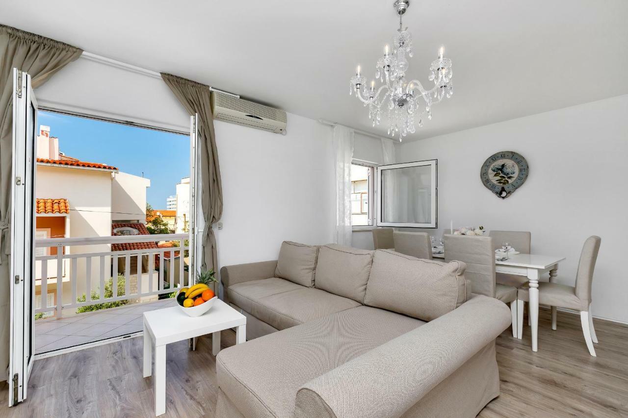 Apartments Marija Makarska Exteriör bild