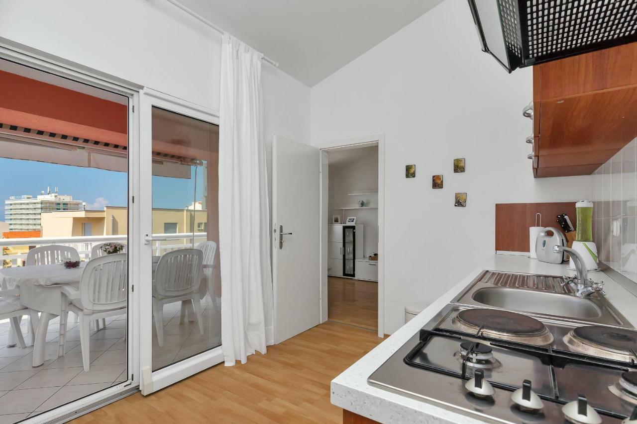 Apartments Marija Makarska Exteriör bild